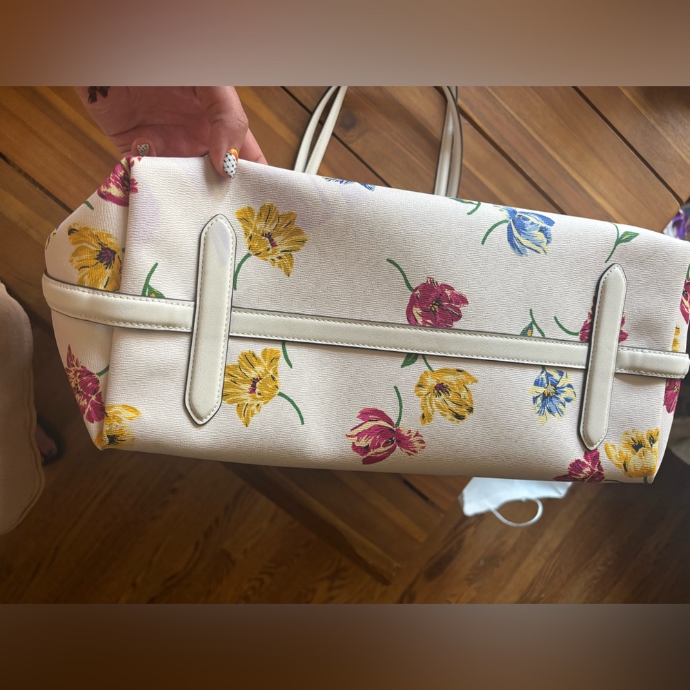 Kate Spade Sutton Tulip Toss Printed Tote Large Size - Picture 5 of 13
